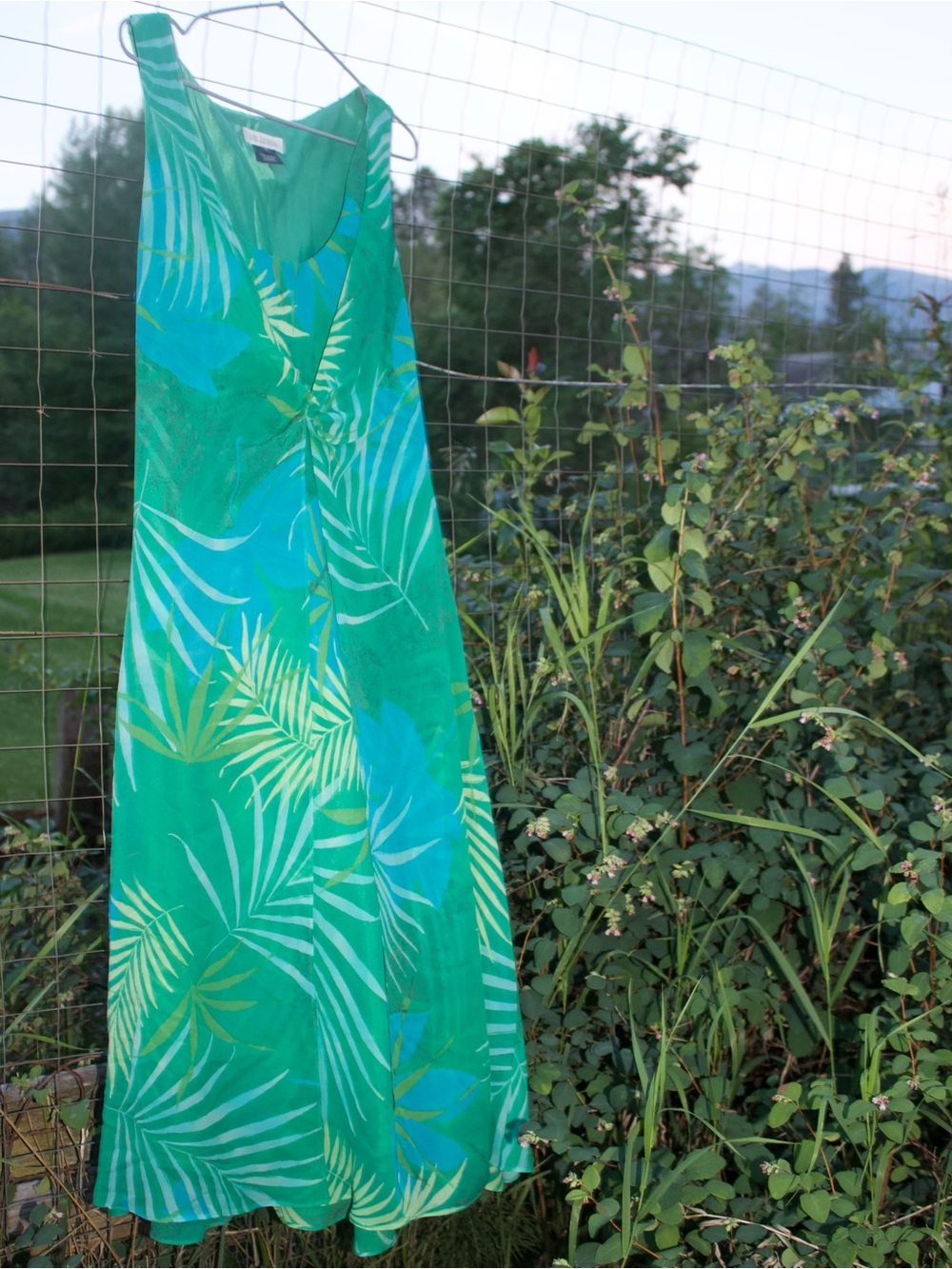 Vintage Bellessa Dress - Picture 3 of 11